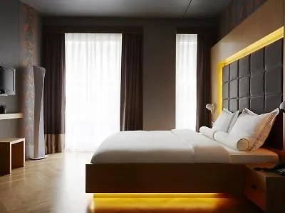 Amadi Park Hotel Amsterdam 4*,